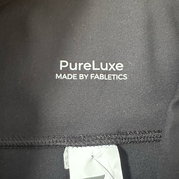 Fabletics Pure Luxe Oasis High-Wasted Black Leggings Size Medium - Picture 6 of 9